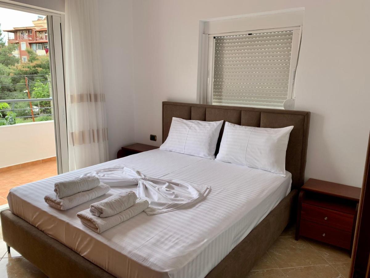 Bardhi Apts ซารานเดอ ภายนอก รูปภาพ