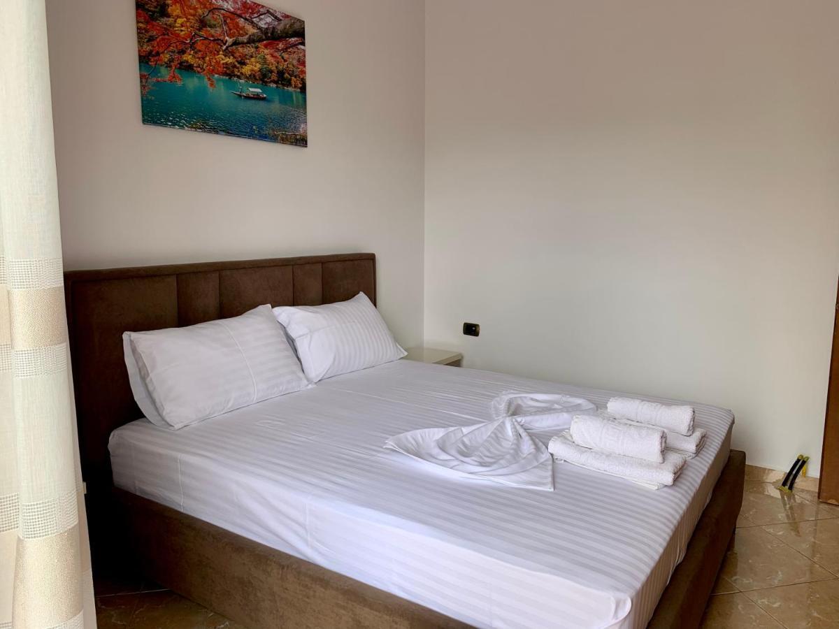 Bardhi Apts ซารานเดอ ภายนอก รูปภาพ