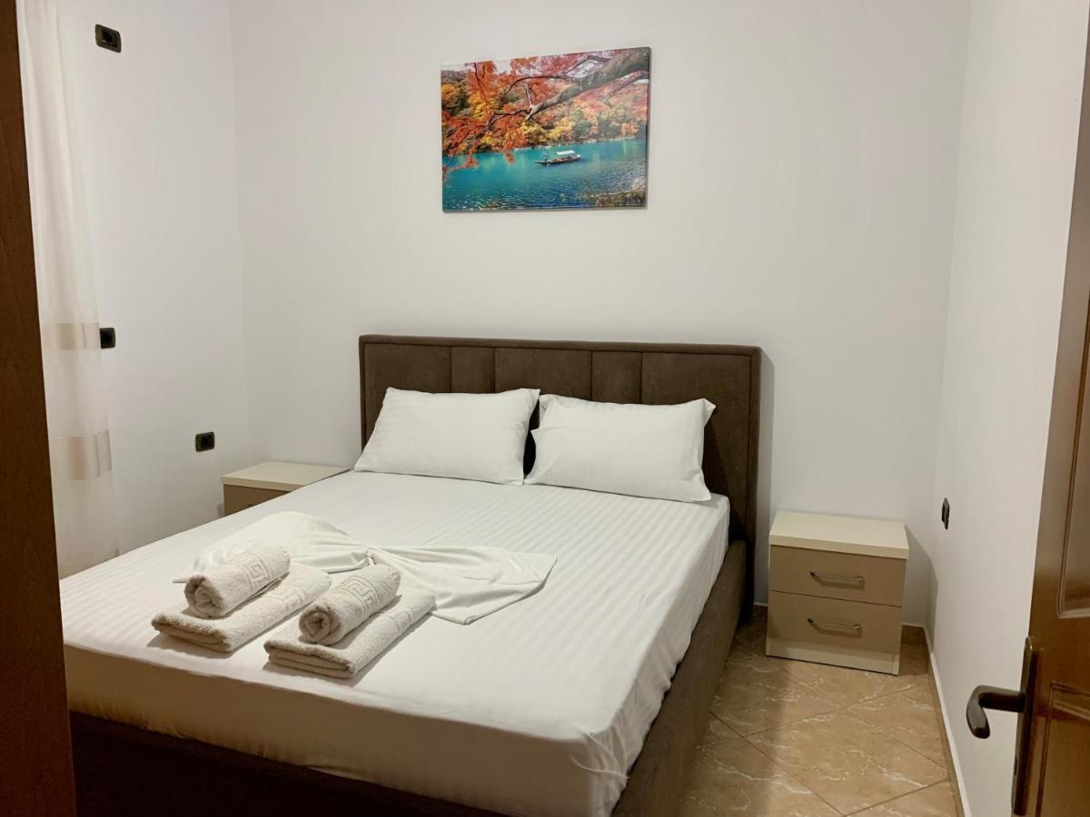 Bardhi Apts ซารานเดอ ภายนอก รูปภาพ