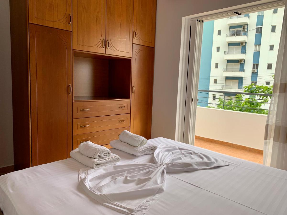 Bardhi Apts ซารานเดอ ภายนอก รูปภาพ