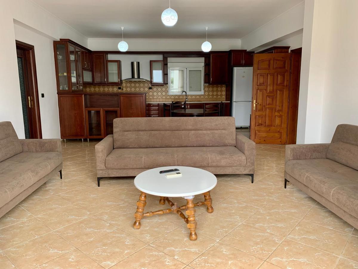 Bardhi Apts ซารานเดอ ภายนอก รูปภาพ